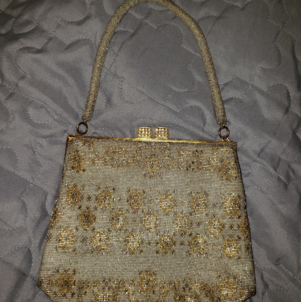 Gorgeous vintage 1950s beaded purse bag.